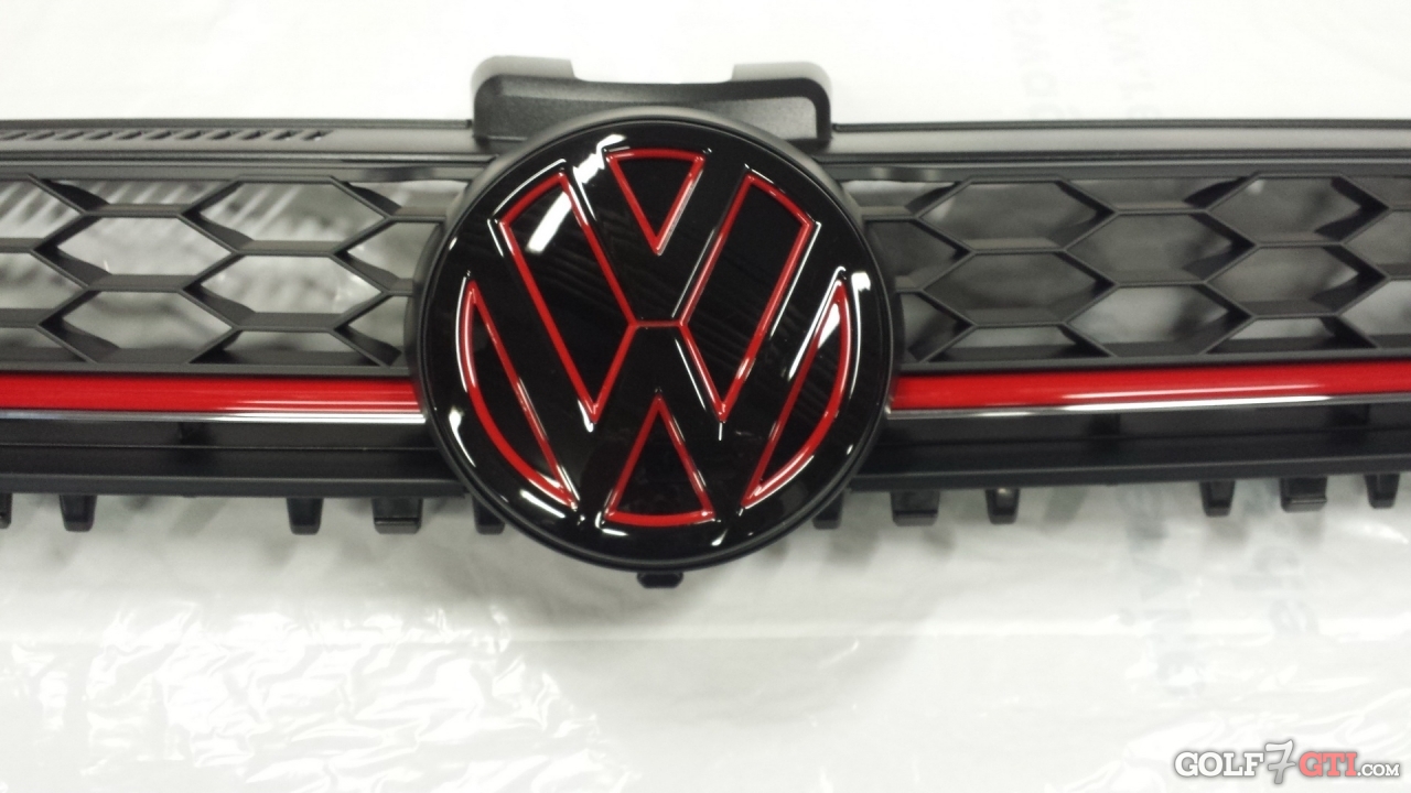 VW Zeichen Logo Emblem (Kühlergrill / Heckklappe) • Golf 7 GTI