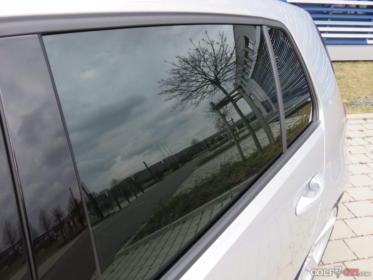 Passgenauer Sonnenschutz für Volkswagen T5 TRANSPORTER - Solarplexius